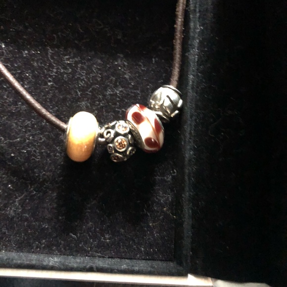 Perfect to Gift Box Included Pandora Leather Cord Nevklace with 4 charms - Picture 11 of 11